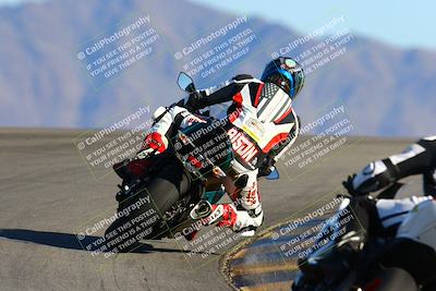 media/Jan-09-2022-SoCal Trackdays (Sun) [[2b1fec8404]]/Turn 12 Backside (130pm)/